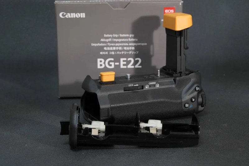 Battery Grip Canon BG-E22 для Canon EOS R — фото 3