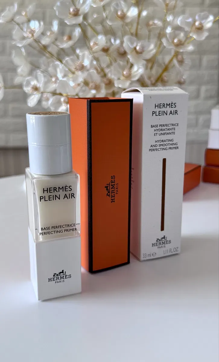 База для макіяжу Hermès Plein Air Hydrating & Smoothing Perfecting Primer — фото 6