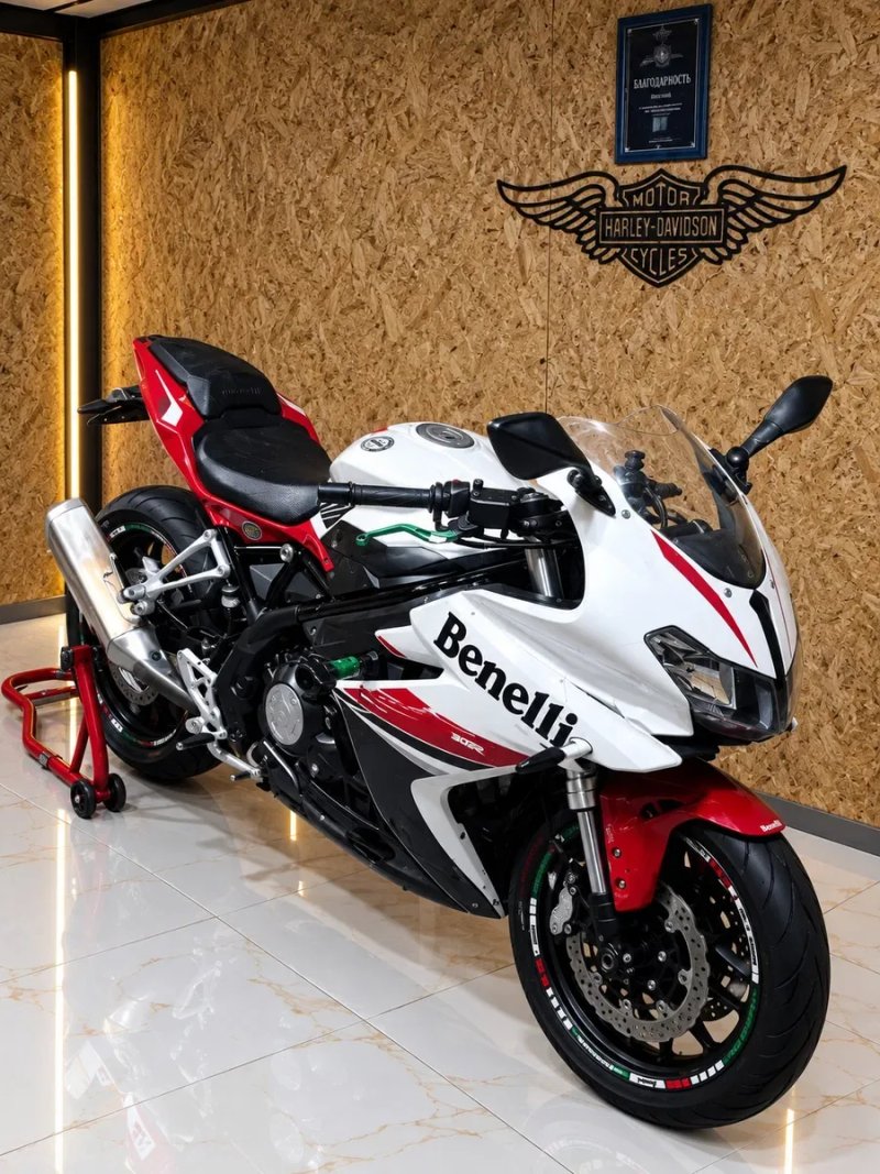 benelli 302 r sport — фото 2