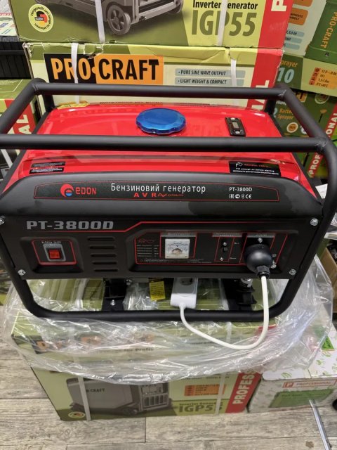 Бензиновий генератор Edon PT-3800D 3 кВт 220 В, 4-тактний мідна обмотка, AVR, бак 15 л