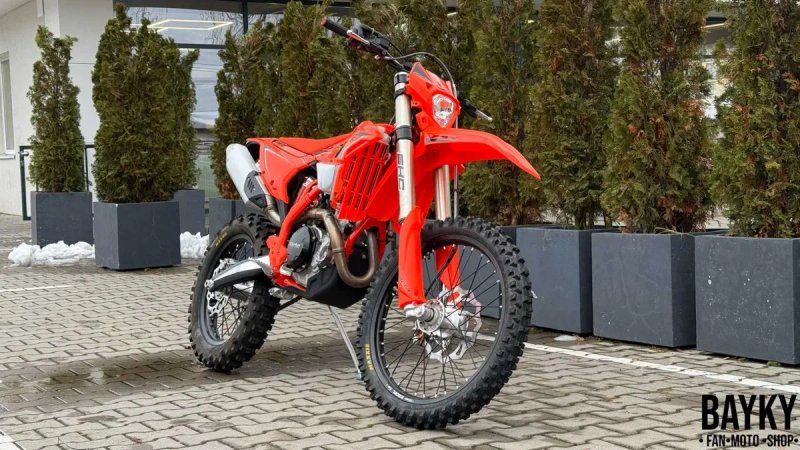 Beta RR 390 4T X-PRO MY26 В наявності — фото 2