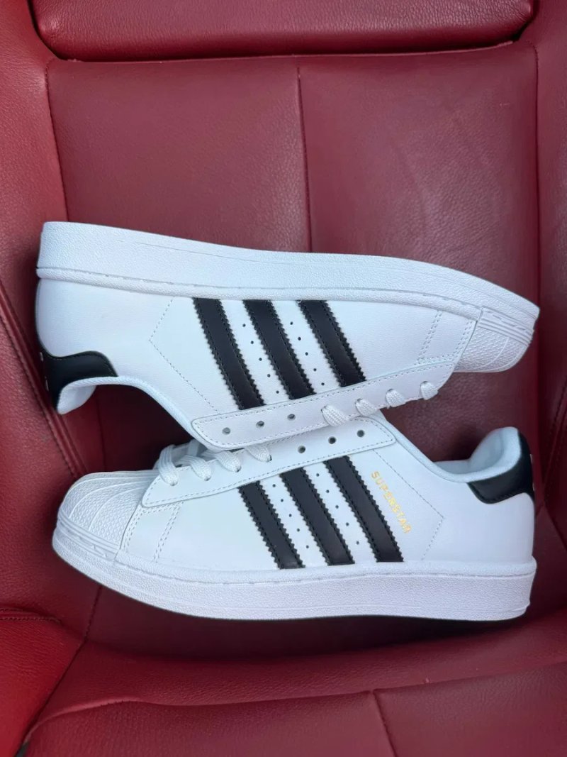 (БЕЗ ПЕРЕДОПЛАТИ) Adidas Superstar Classic White Black адідас суперстар класичні білі шкіряні кросівки з чорними смужками — фото 2