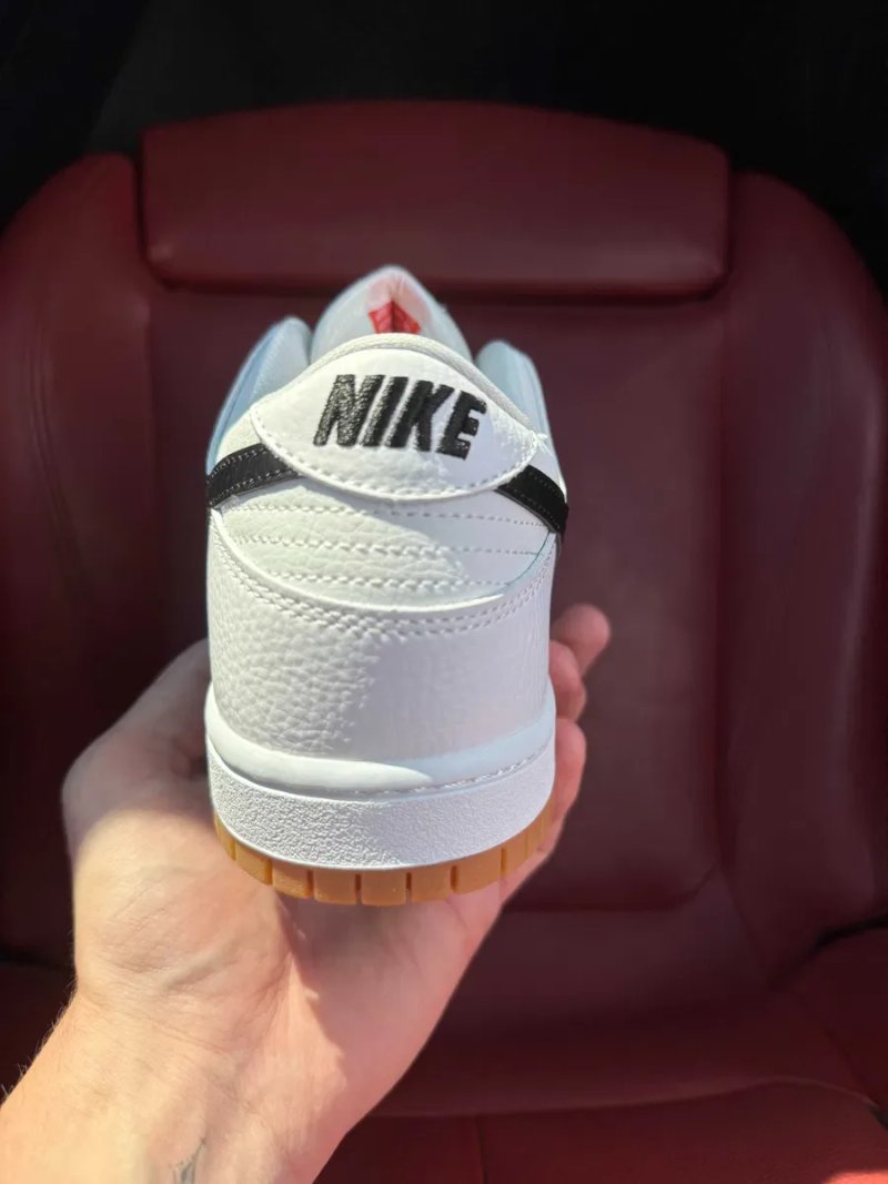 (БЕЗ ПЕРЕДОПЛАТИ) Nike SB Dunk Low White Gum найк данк білі шкіряні кросівки кеди з коричневою підошвою — фото 4