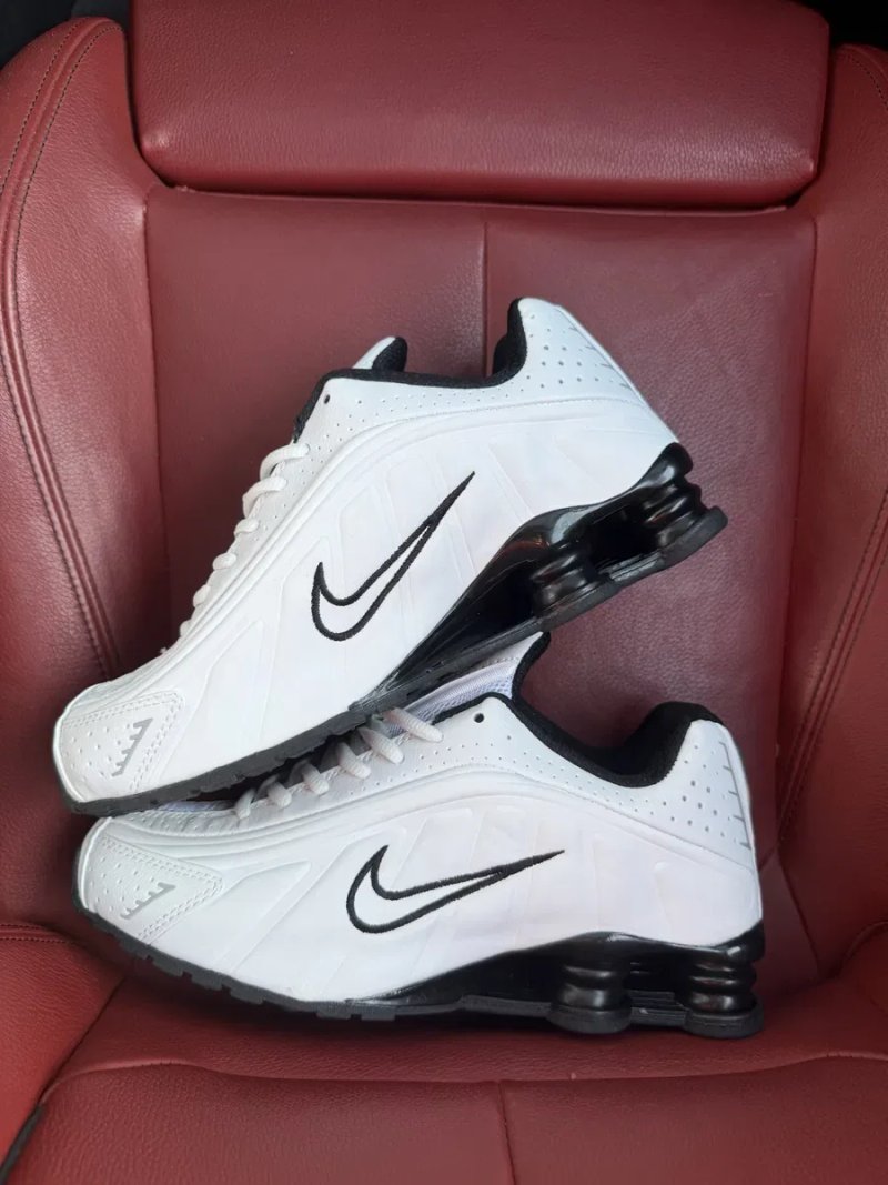 (БЕЗ ПЕРЕДОПЛАТИ) Nike Shox R4 White Black найк шокс р4 біло-чорні кросівки з пружинною амортизацією — фото 3