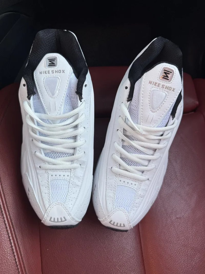 (БЕЗ ПЕРЕДОПЛАТИ) Nike Shox R4 White Black найк шокс р4 біло-чорні кросівки з пружинною амортизацією — фото 4