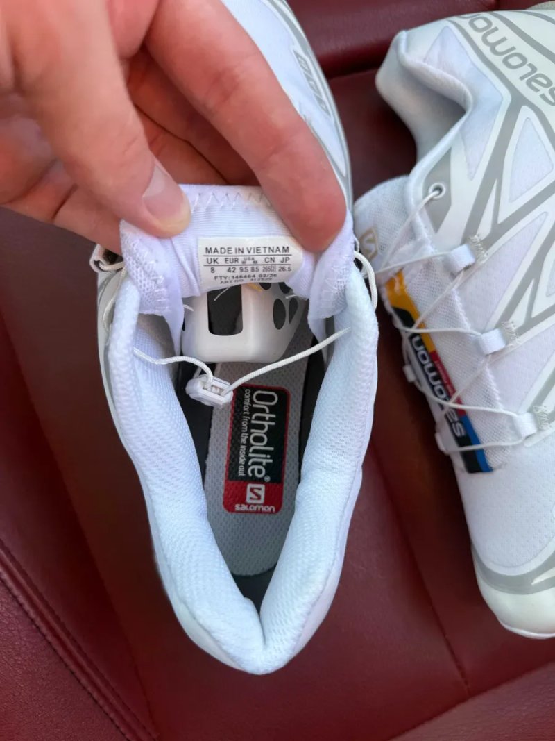 (БЕЗ ПЕРЕДОПЛАТИ) Salomon XT-6 Advanced LAB White білосніжні кросівки з червоно-жовтими акцентами та швидкою шнурівкою — фото 7