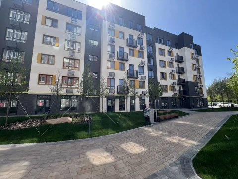 Без% Здається комерційне приміщення в ЖК Молодість, Ірпінь, торгове приміщення, двосторонне, під будь який вид діяльності