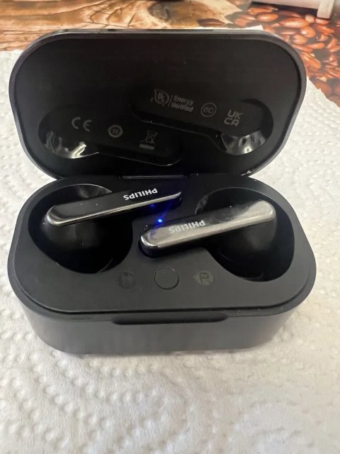 Бездротові навушники Philips TAT 5506