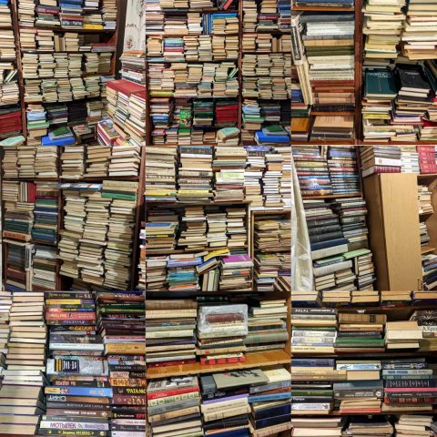 Бібліотека книг шукає свого читача