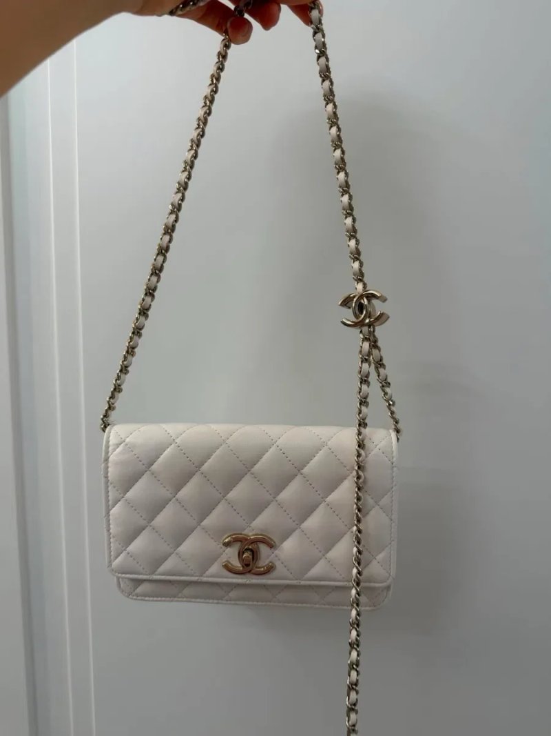 Біла сумочка Chanel — фото 2