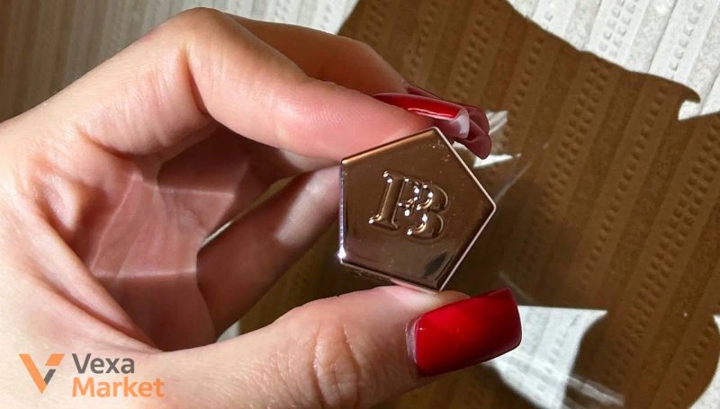 Блиск для губ Fenty Beauty Gloss Bomb відтінок Fenty Glow 01 — фото 4