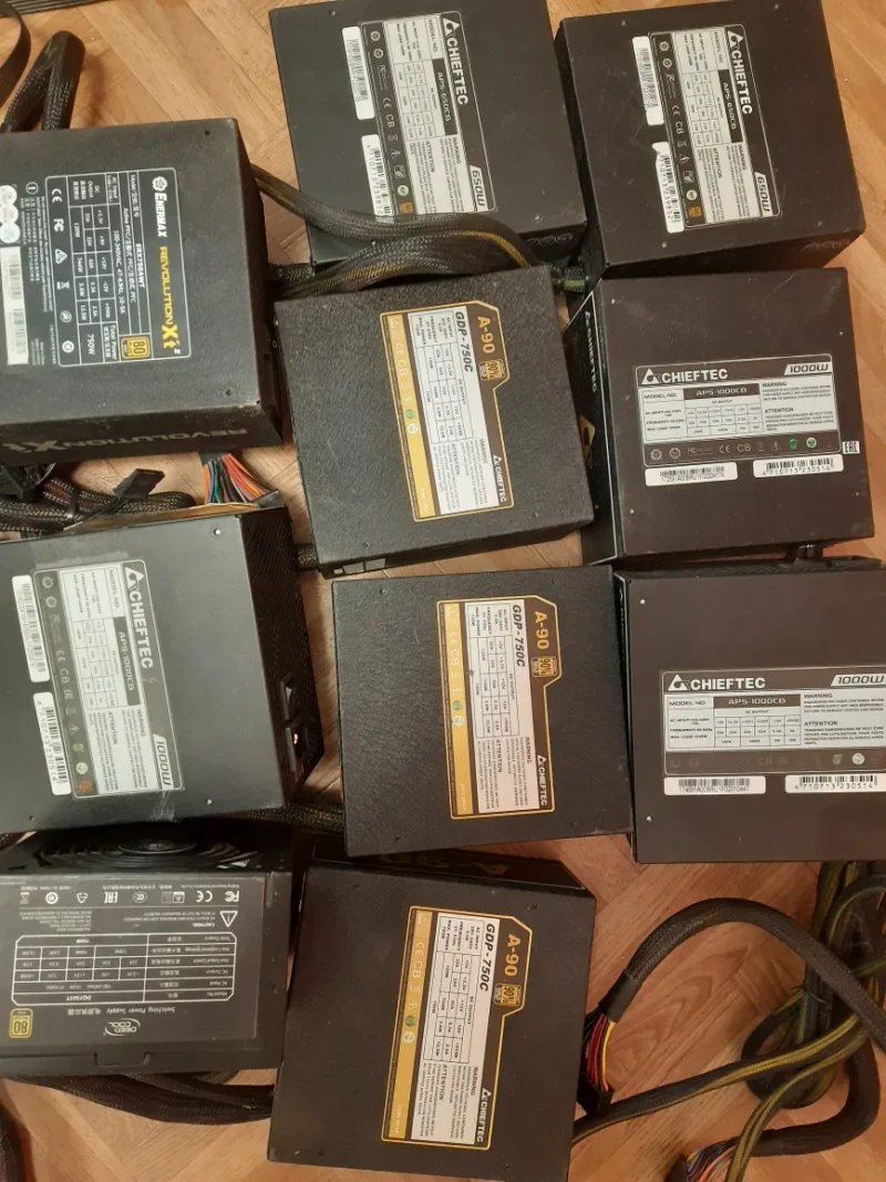 Блок питания    CHIEFTEC navitas 1250W без проводов ! — фото 2