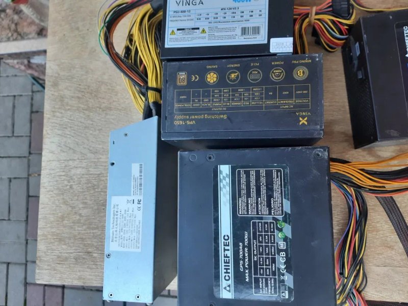 Блок питания    CHIEFTEC navitas 1250W без проводов ! — фото 6