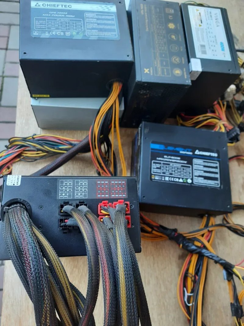 Блок питания    CHIEFTEC navitas 1250W без проводов ! — фото 7