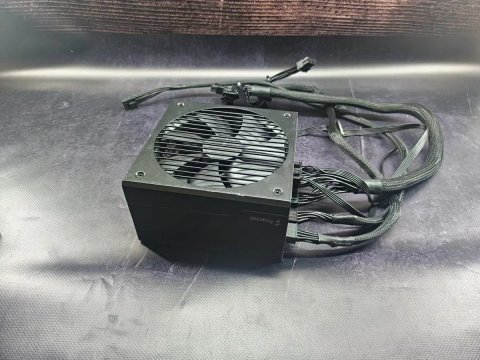 Блок живлення fractal design ion 550w 80+ gold