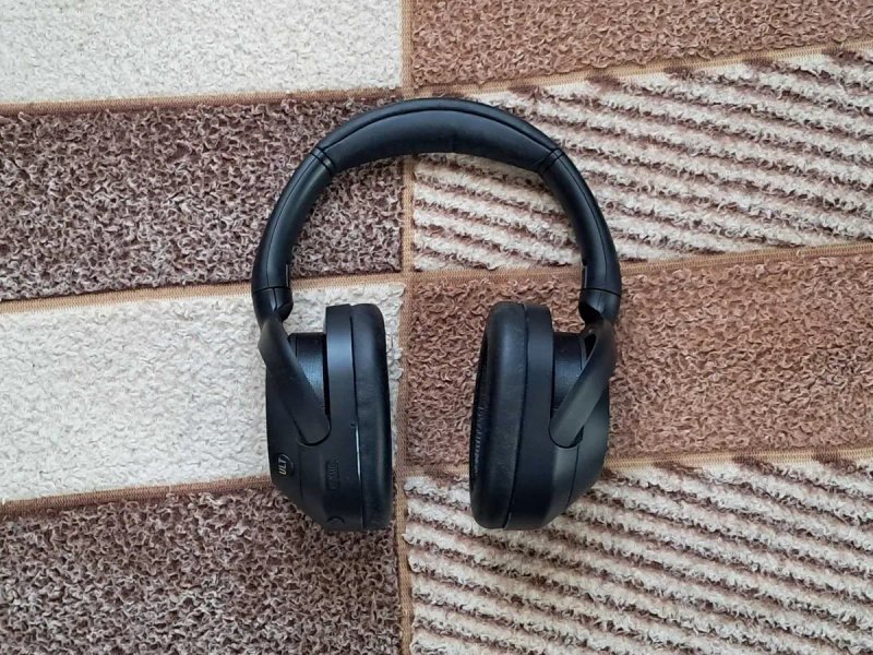 Блютуз навушники Sony ULT Wear Black — фото 2