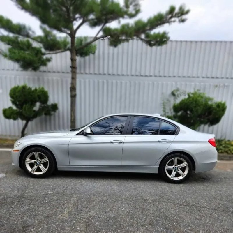 BMW 3 Series 320d F30 2015 з Кореї — фото 2