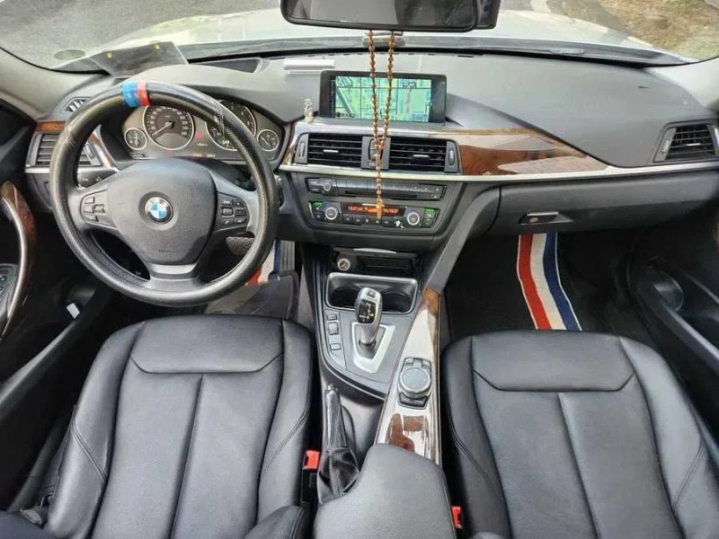 BMW 3 Series 320d F30 2015 з Кореї — фото 7