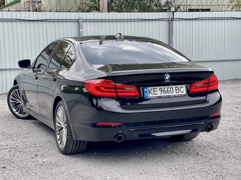 Bmw 5 G30 2017  126 тыс км — фото 5
