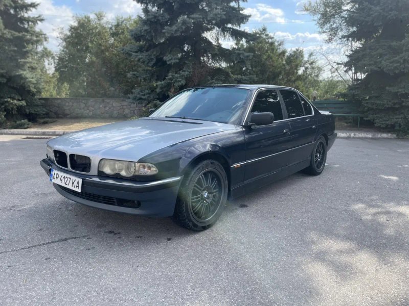 BMW e38 3.5 бензин обмен — фото 2