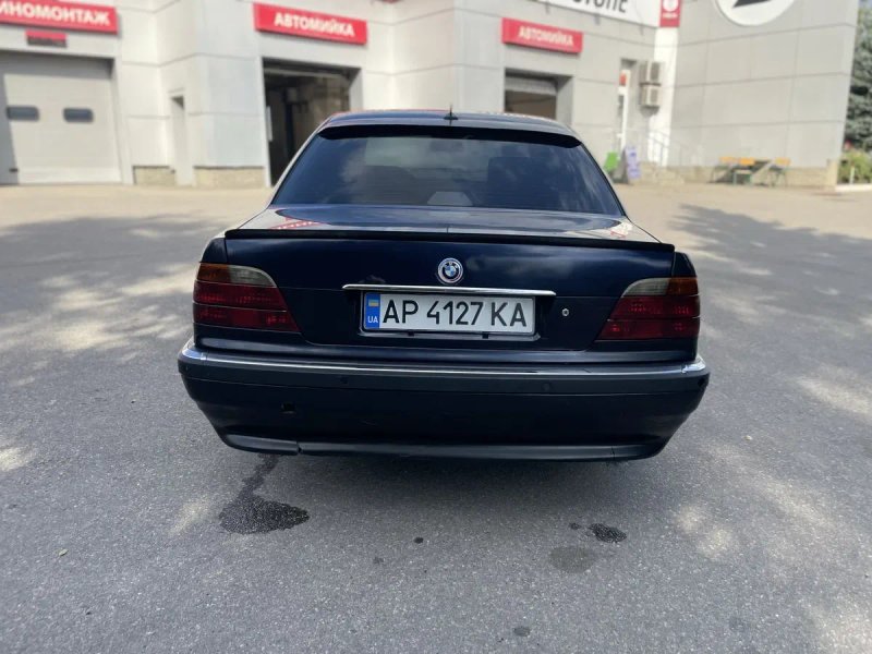 BMW e38 3.5 бензин обмен — фото 4