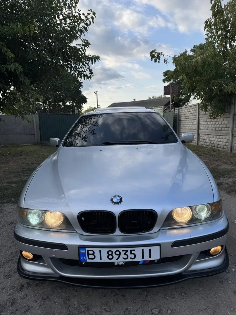 BMW e39 535I v8 газ / бензин — фото 2