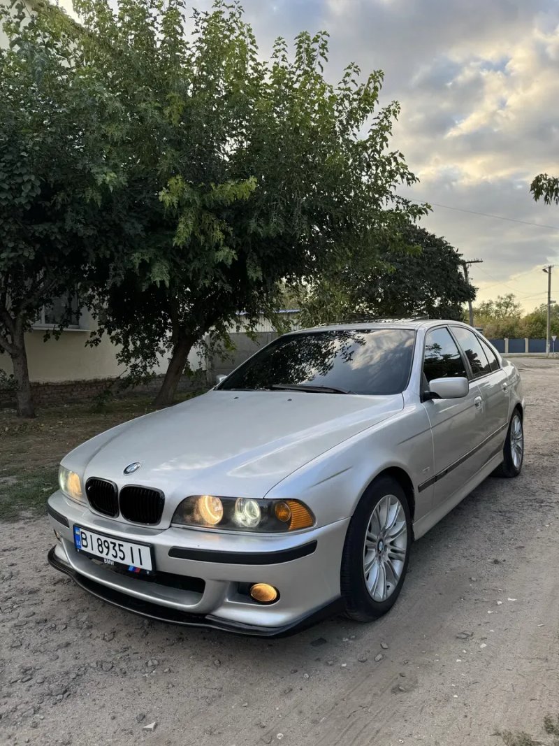 BMW e39 535I v8 газ / бензин — фото 3