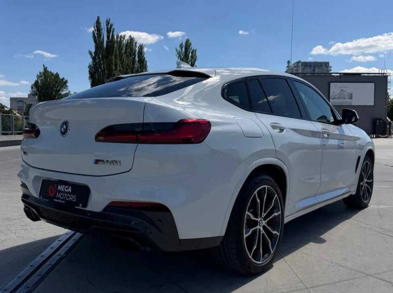 2021 BMW X4 M40i — фото 4