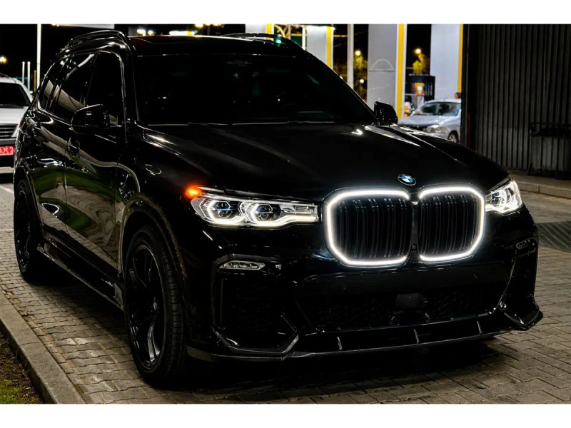 BMW X7 G07 2019+ Накладка на передній бампер Карбон M-Sport — фото 5