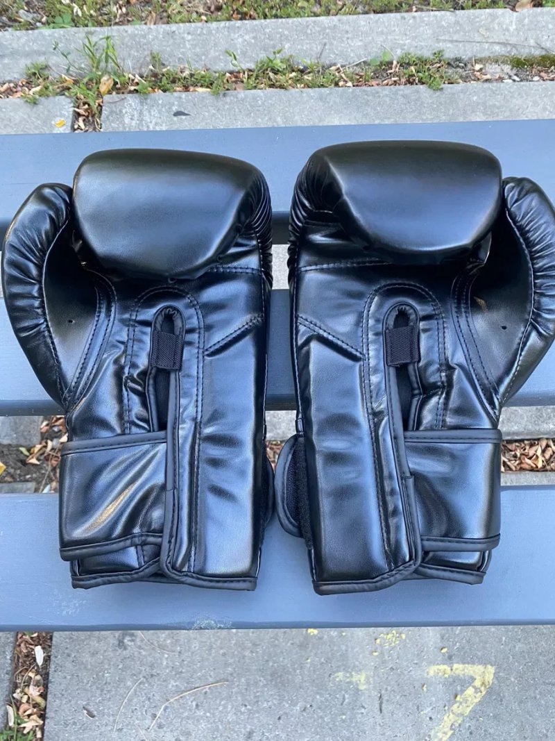 Боксерські рукавиці Fairtex BGV14 Black 12Oz нові — фото 2