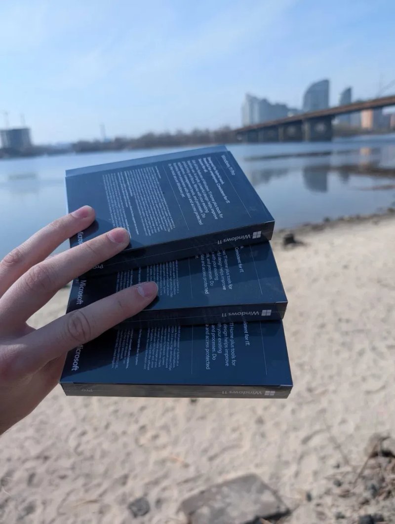Боксова Windows 11 Professional USB BOX Оригінал | Ліцензія | Коробка — фото 3