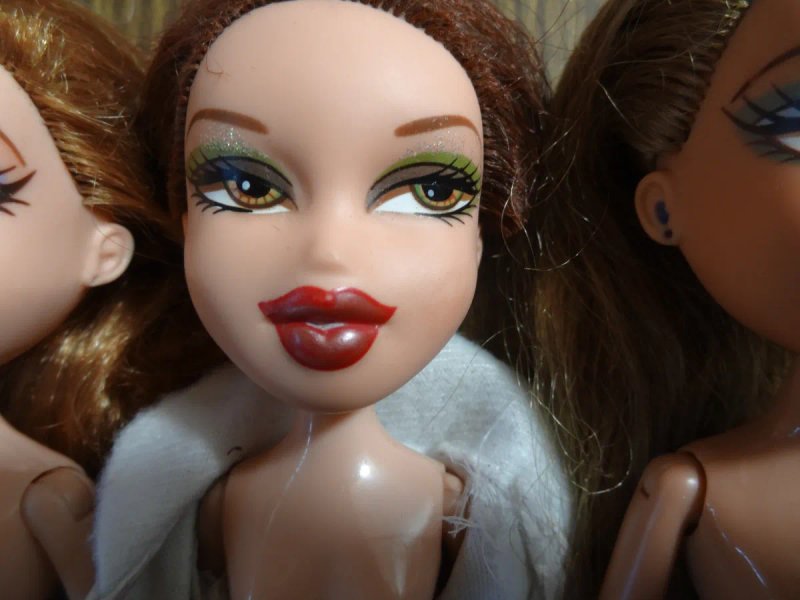 Большой лот кукол Братц Bratz MGA под восстановление, кастом, — фото 3