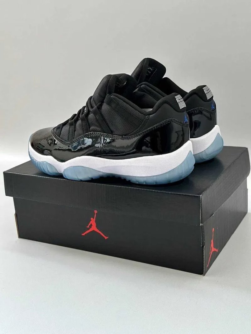 Бомбічні кросівки чоловічі Jordan 11 cement grey low кроссовки мужские — фото 5