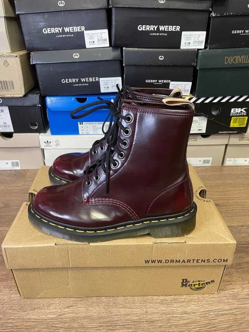 Ботинки жіночі Dr. Martens 1460 Vegan Cherry Red. Оригінал! Розмір 38. — фото 5
