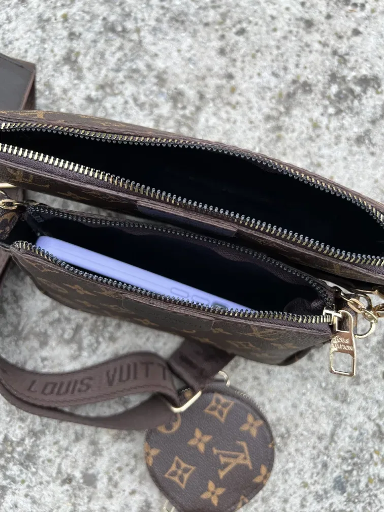 Брендова жіноча сумка трансформер Louis Vuitton 3 в 1 Multi Pochette кросбоді з ремінем через плече — фото 7