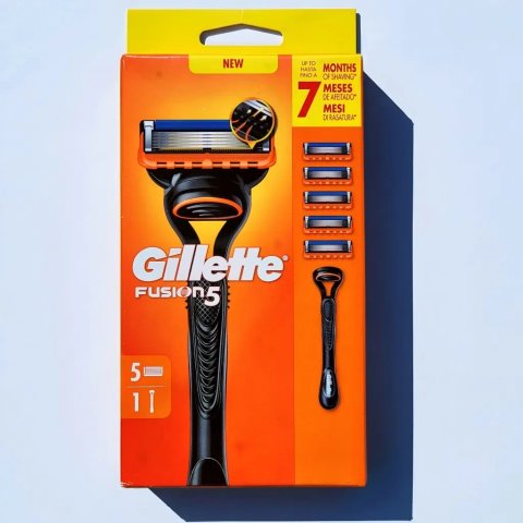 Бритва (станок) Gillette Fusion з 5 змінними касетами вир. Німеччина - 100% Оригінал