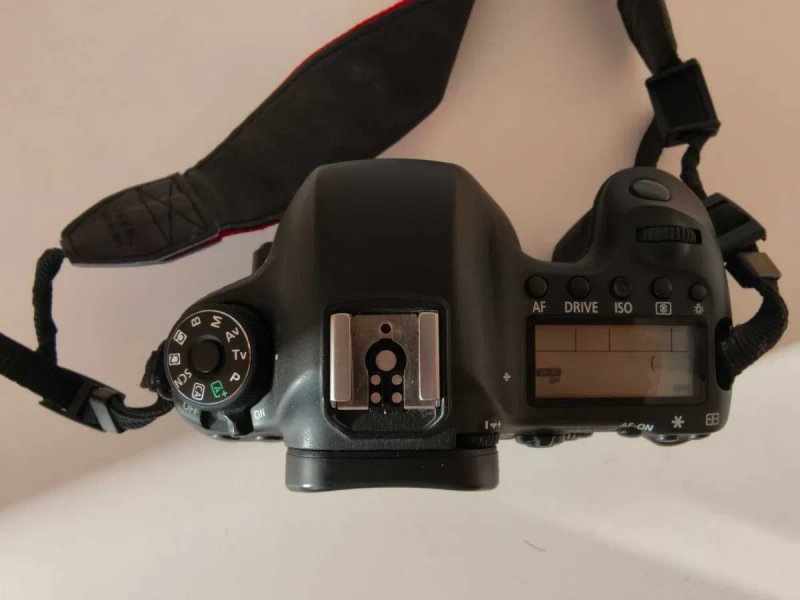 Canon EOS 6D Body — фото 5