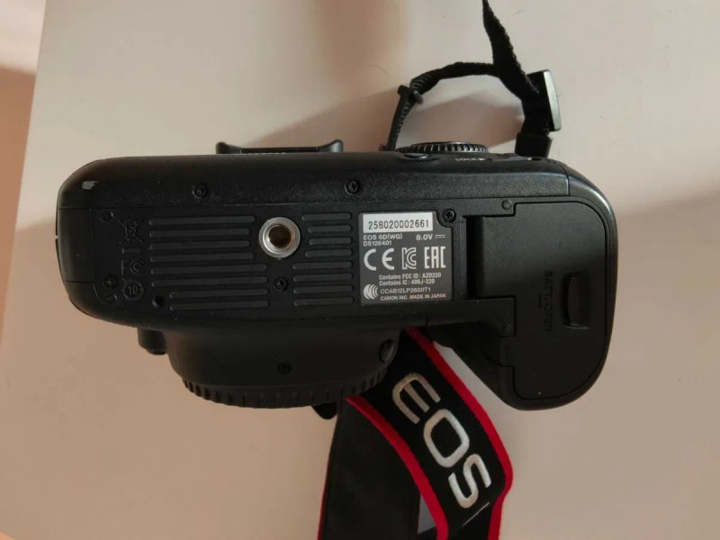 Canon EOS 6D Body — фото 6
