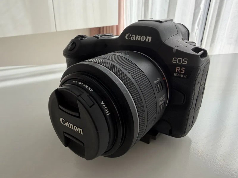 Canon Eos R5 Mark II+ Canon Lens RF35mm F1.8 — фото 6