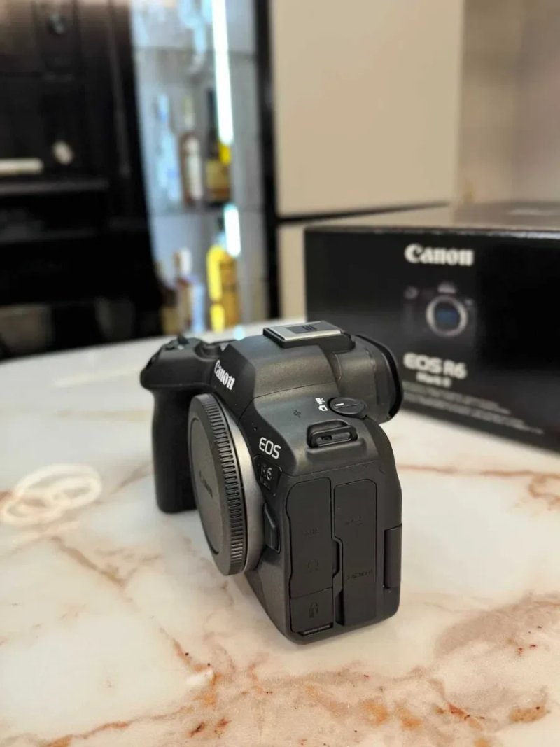 Canon EOS R6 Mark II У наявності — фото 8