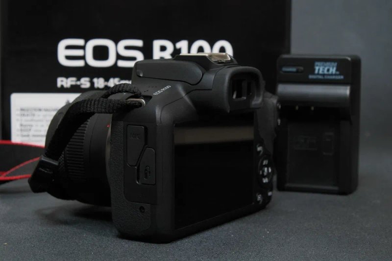 Canon R100 + kit 18-45mm IS STM — фото 4