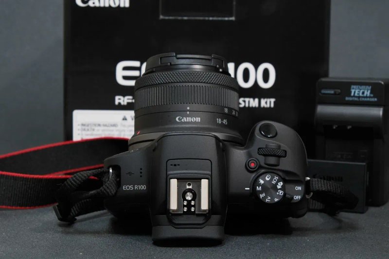 Canon R100 + kit 18-45mm IS STM — фото 5