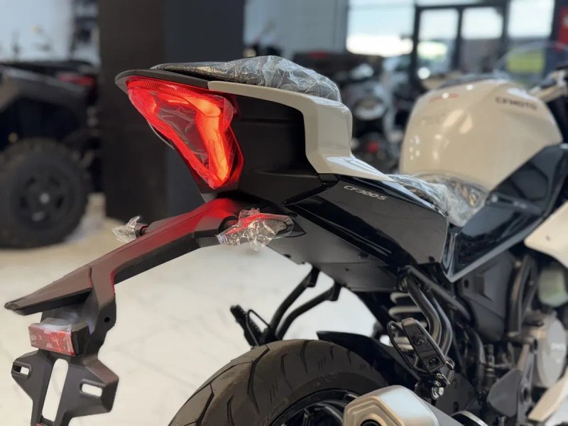 CFMOTO 300SR Доставка/Кредит/Гарантія — фото 4