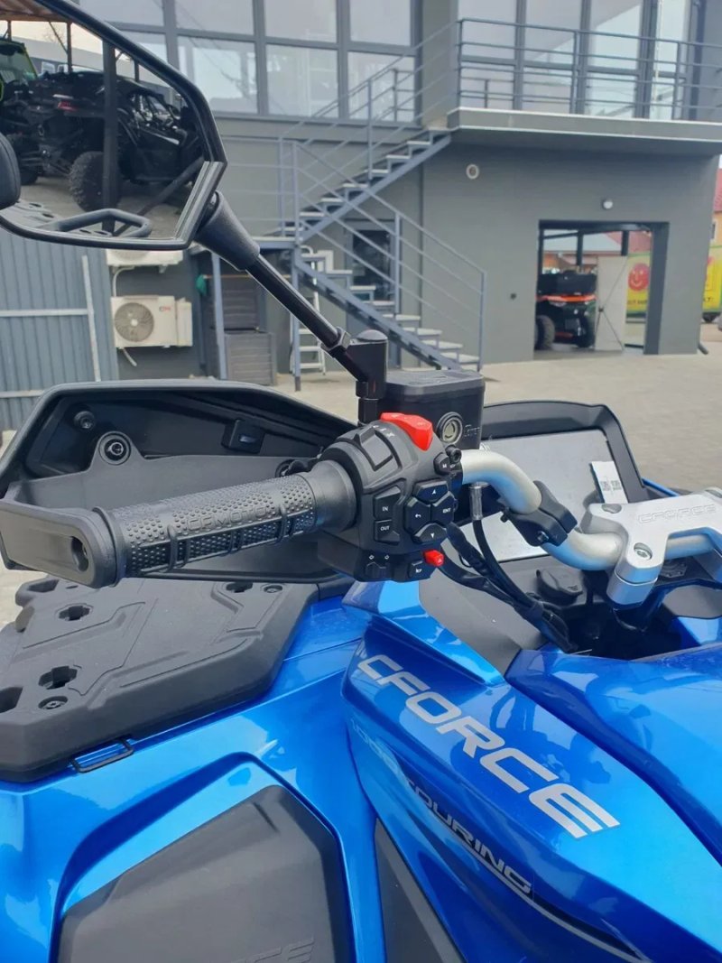 CFMOTO CFORCE 1000 Touring  Limited Royal Blue Silver  заводим мотори, — фото 7