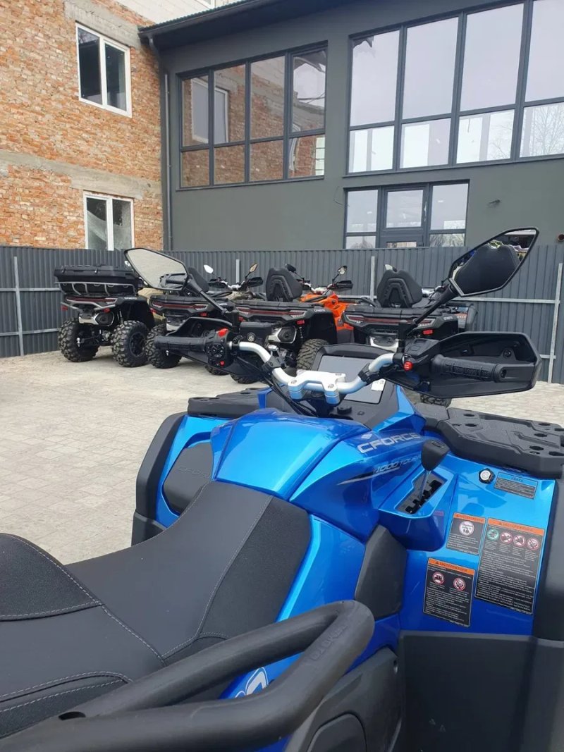 CFMOTO CFORCE 1000 Touring  Limited Royal Blue Silver  заводим мотори, — фото 8