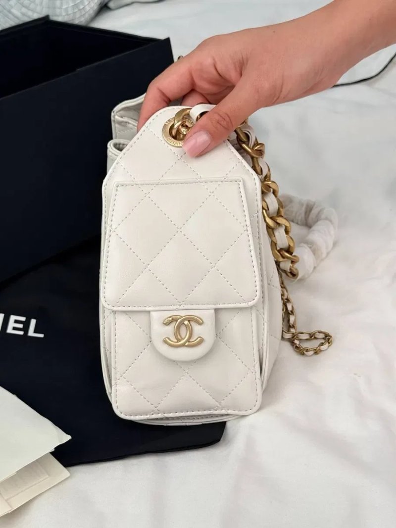 Chanel 25 Small Handbag White Lambskin with Gold Hardware/ женская сумочка Шанель / жіноча шкіряна сумочка  / нова сумочка — фото 6