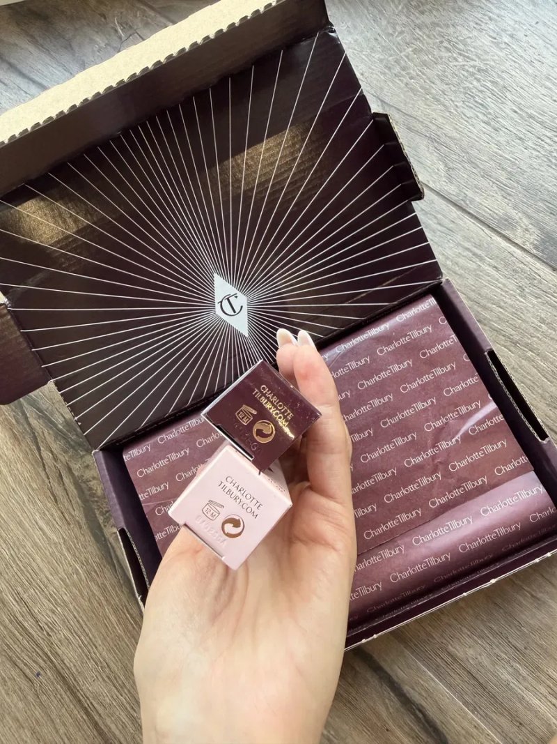 Charlotte Tilbury Hollywood Beauty Light Wand / Pillow Talk Beauty Light Wand 12 ml новий/ 2000 за два — фото 4