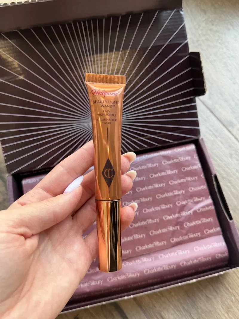 Charlotte Tilbury Hollywood Beauty Light Wand / Pillow Talk Beauty Light Wand 12 ml новий/ 2000 за два — фото 5