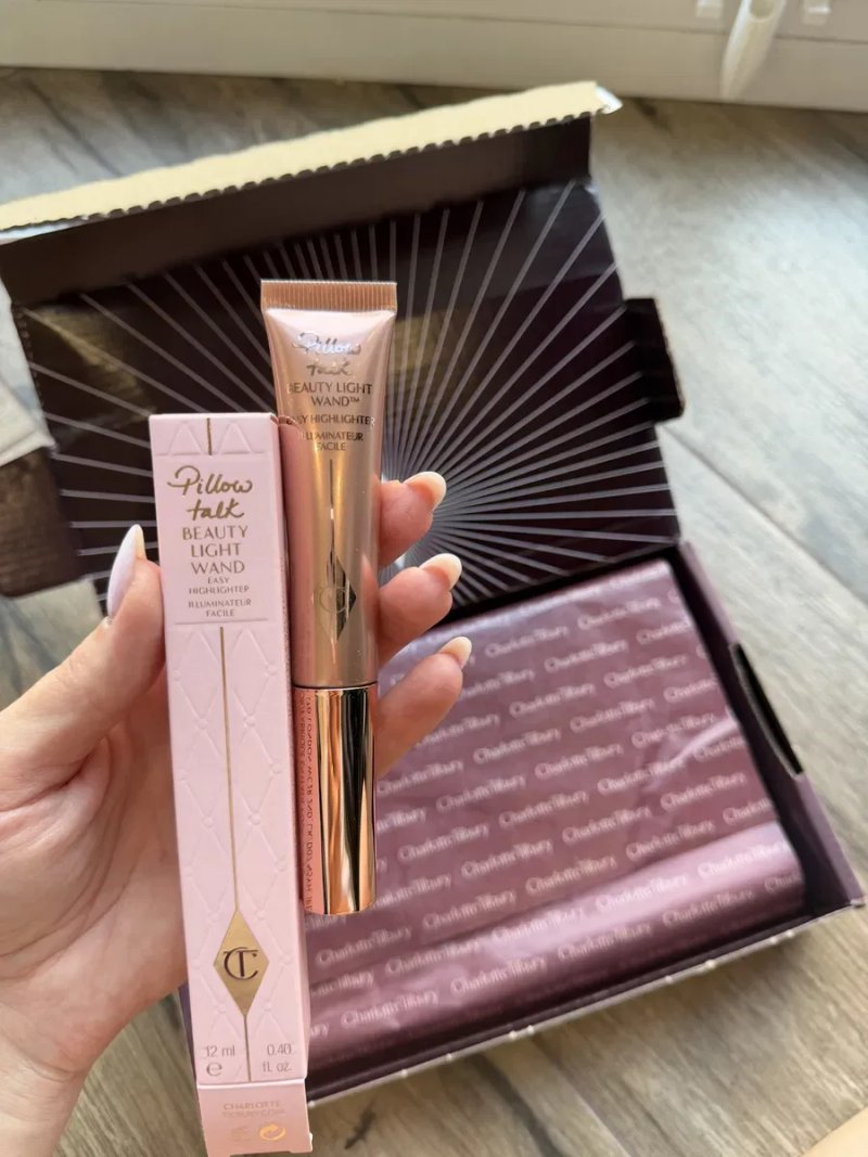Charlotte Tilbury Hollywood Beauty Light Wand / Pillow Talk Beauty Light Wand 12 ml новий/ 2000 за два — фото 7
