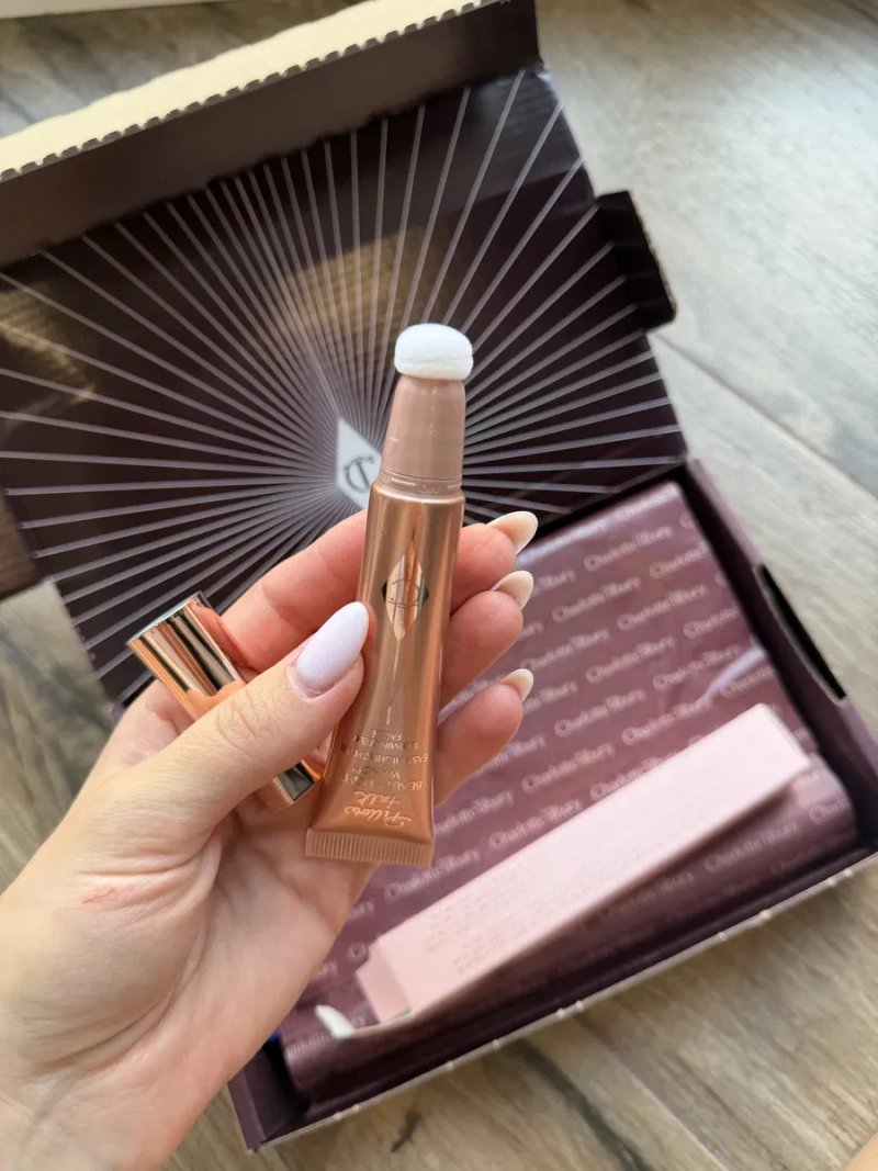 Charlotte Tilbury Hollywood Beauty Light Wand / Pillow Talk Beauty Light Wand 12 ml новий/ 2000 за два — фото 8
